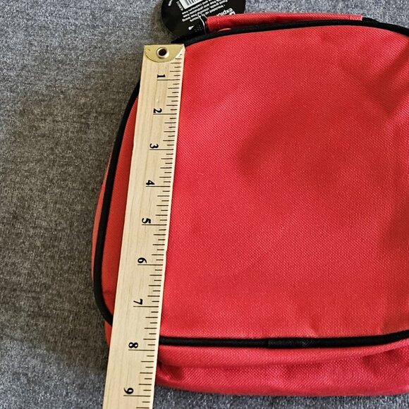 Native Explore Insulated Lunch Bag Red Zip Up Bear And Friends By Simone Diamond - Picture 9 of 15